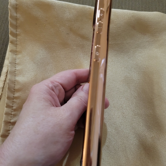 Brand New Iphone 15 + Rose Gold "LOVE" Waterfall Glitter Case - Picture 3 of 6